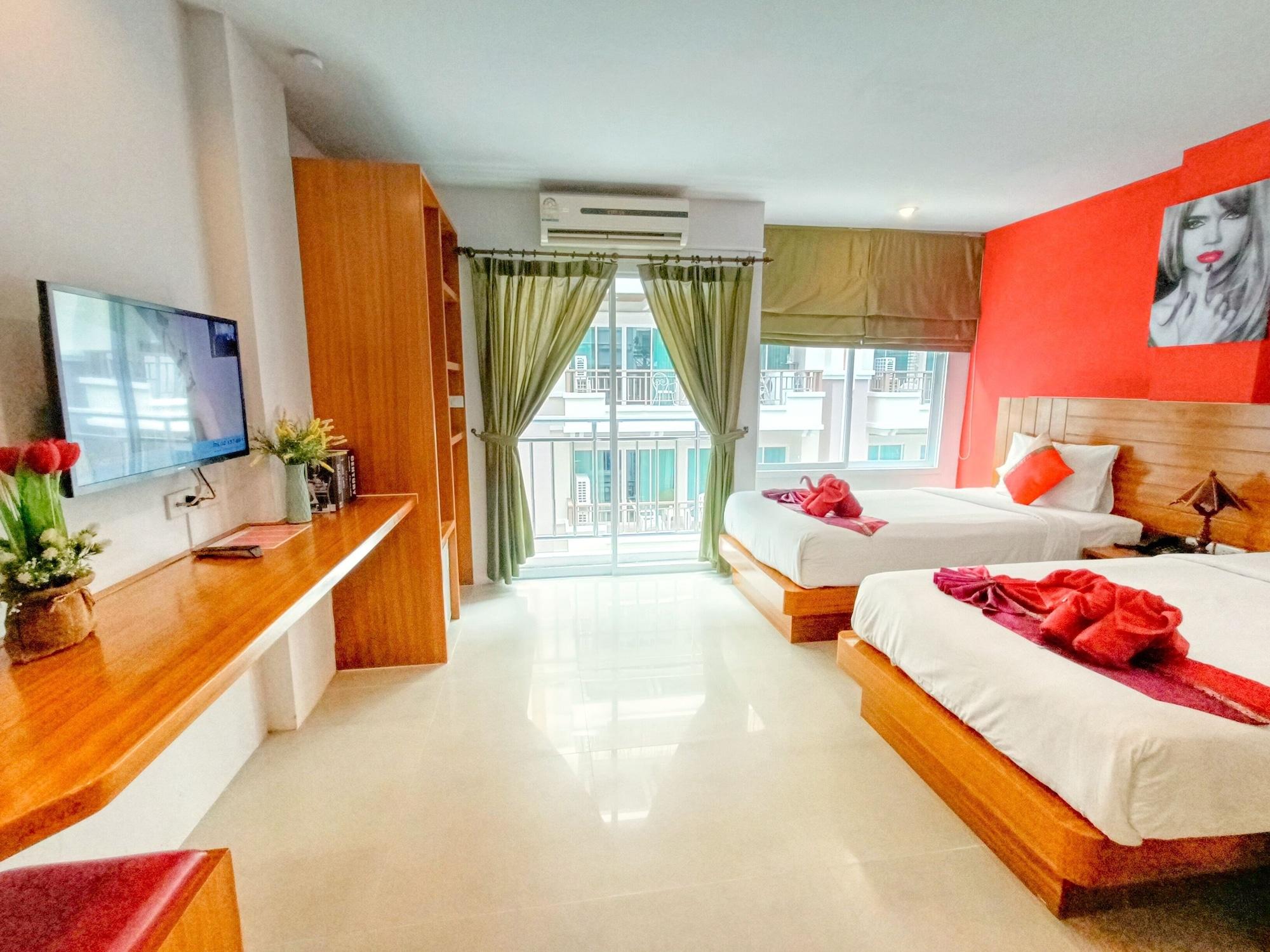 Pj Patong Resortel Exterior photo